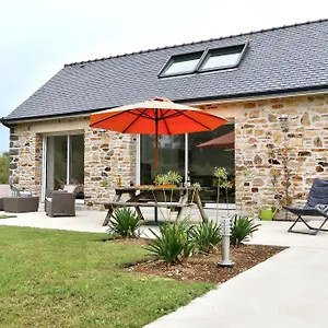 Ferienhaus La Longere De Poulrinou, Bohars